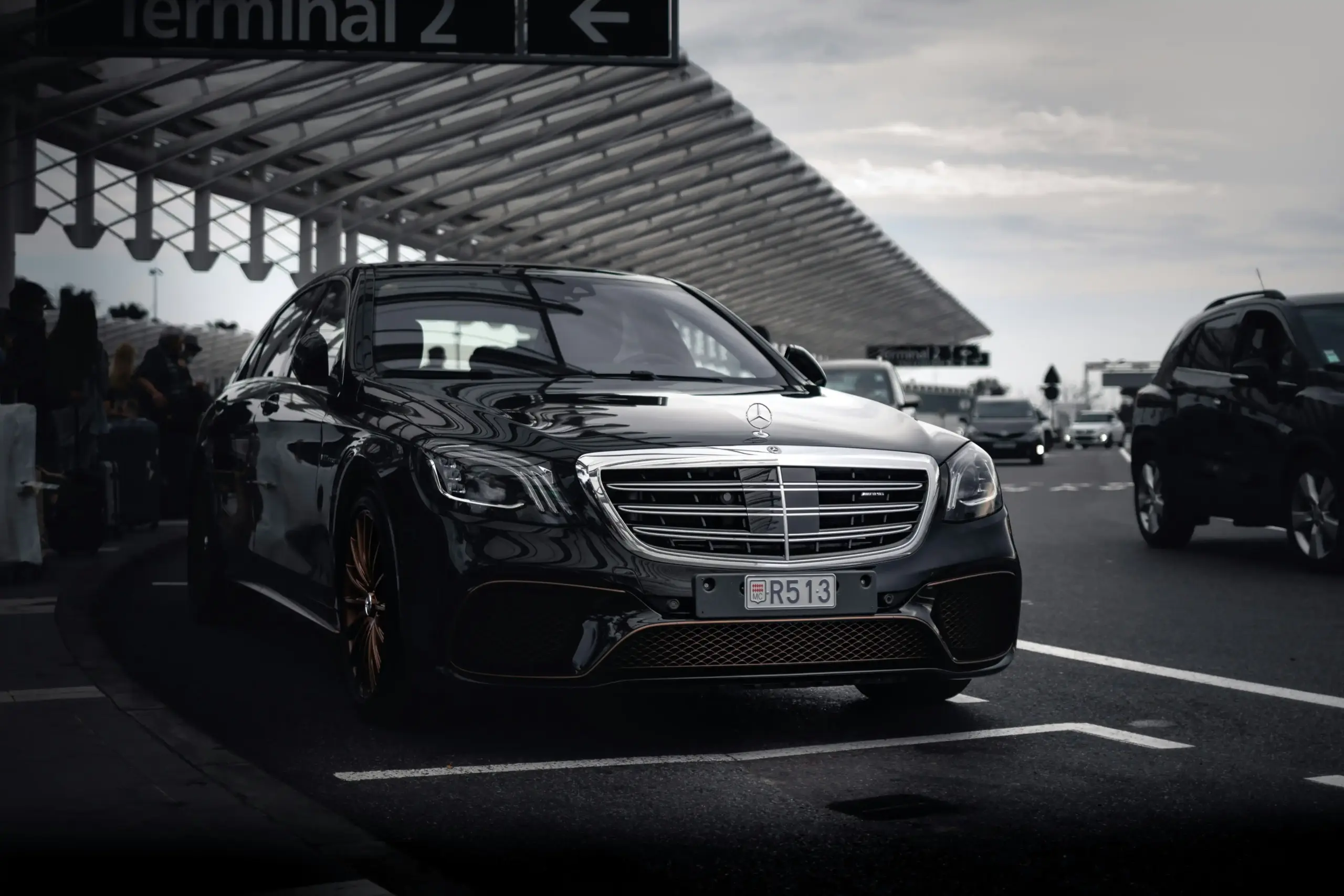 How Early Should You Book Your Black Car from Anacortes?